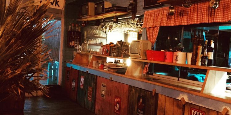 Büyükçekmece, Cafe Fink